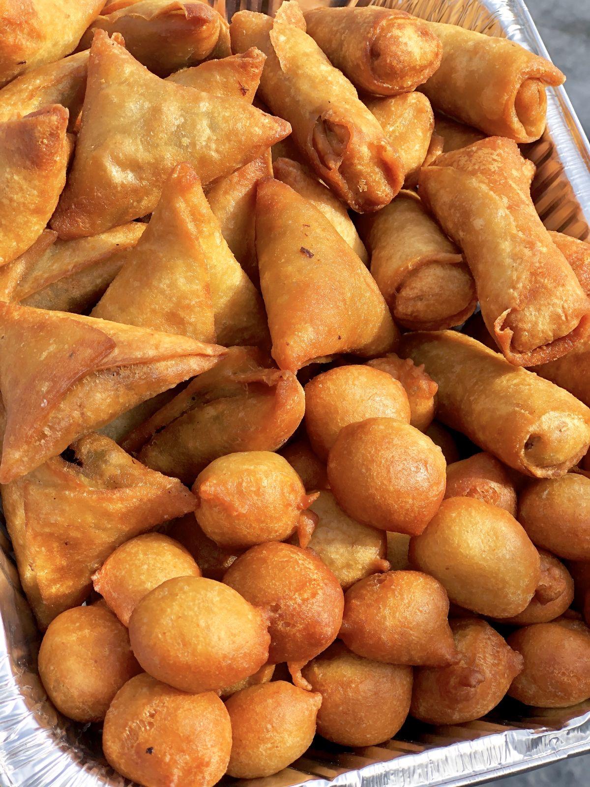 smallchops: puffpuff, samosa, springrolls